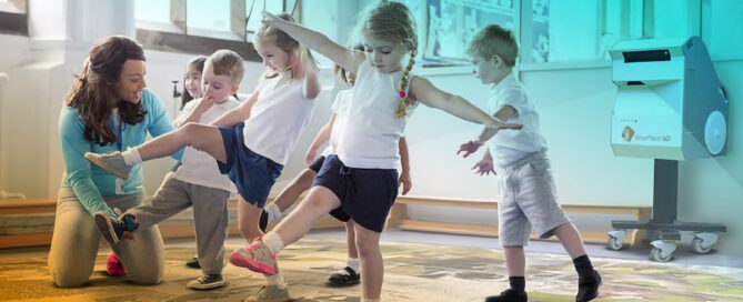 Interactive learning experience with WizeFloor system